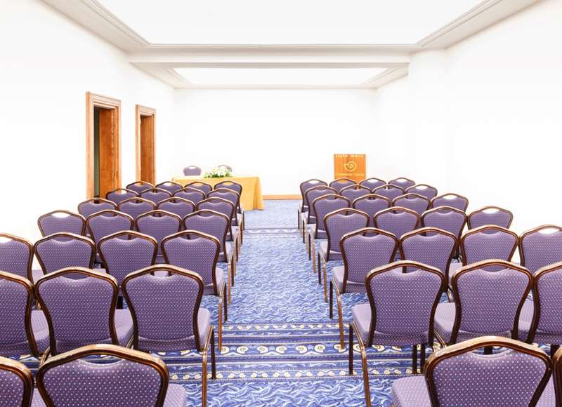 SYNDICATE ROOM ENA (1)